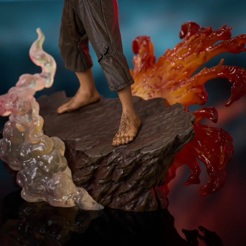 Diamond Select Toys - The Lord of the Rings Gallery - Frodon Deluxe Statue 20cm - flash vidéo