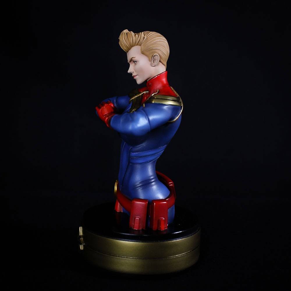 Marvel - Buste en résine Captain Marvel (Carol Danvers) - flash vidéo