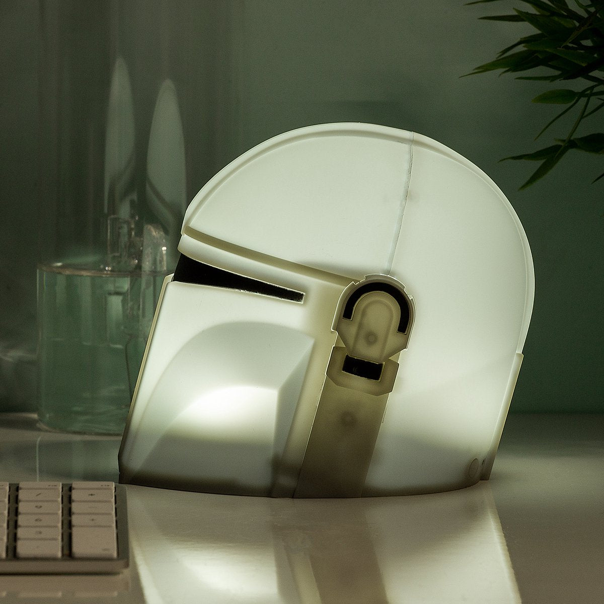 Star Wars : The Mandalorian - Lampe de bureau Mandalorian - flash vidéo