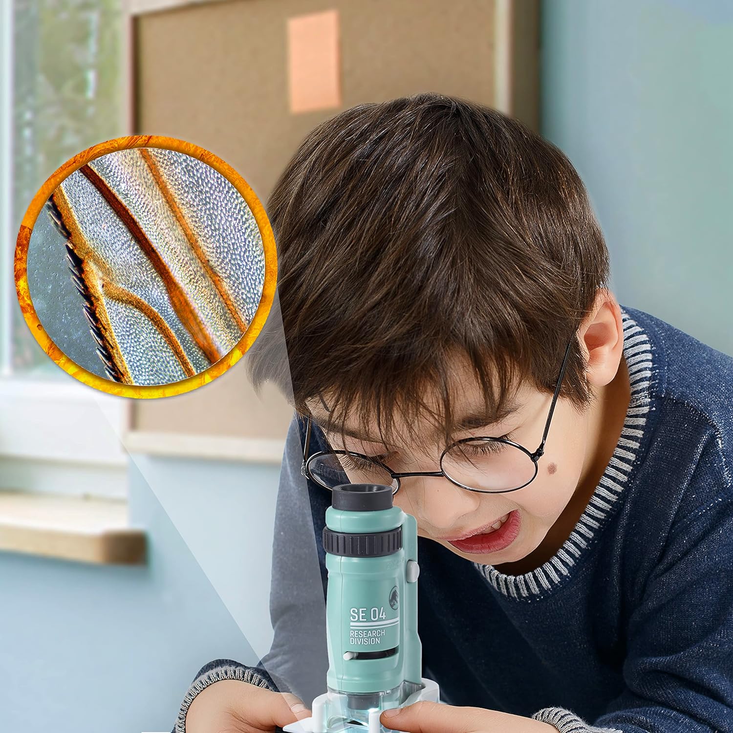 Jurassic World - Microscope Biosyn - flash vidéo