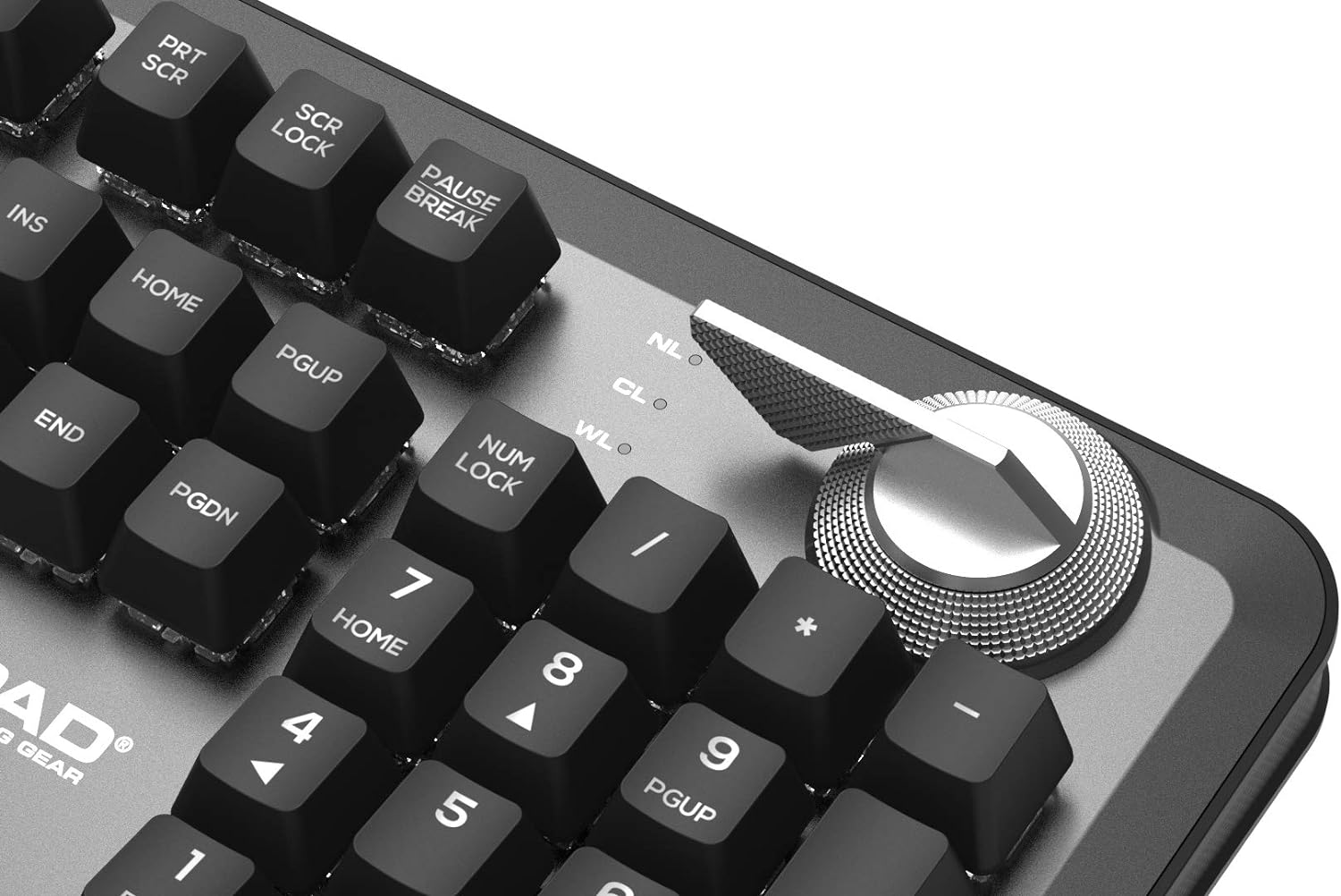 QPAD - MK-95 PRO - Clavier gaming mécanique à commutateur, avec rétro-éclairage RGB et repose-paume - disposition DE - flash vidéo