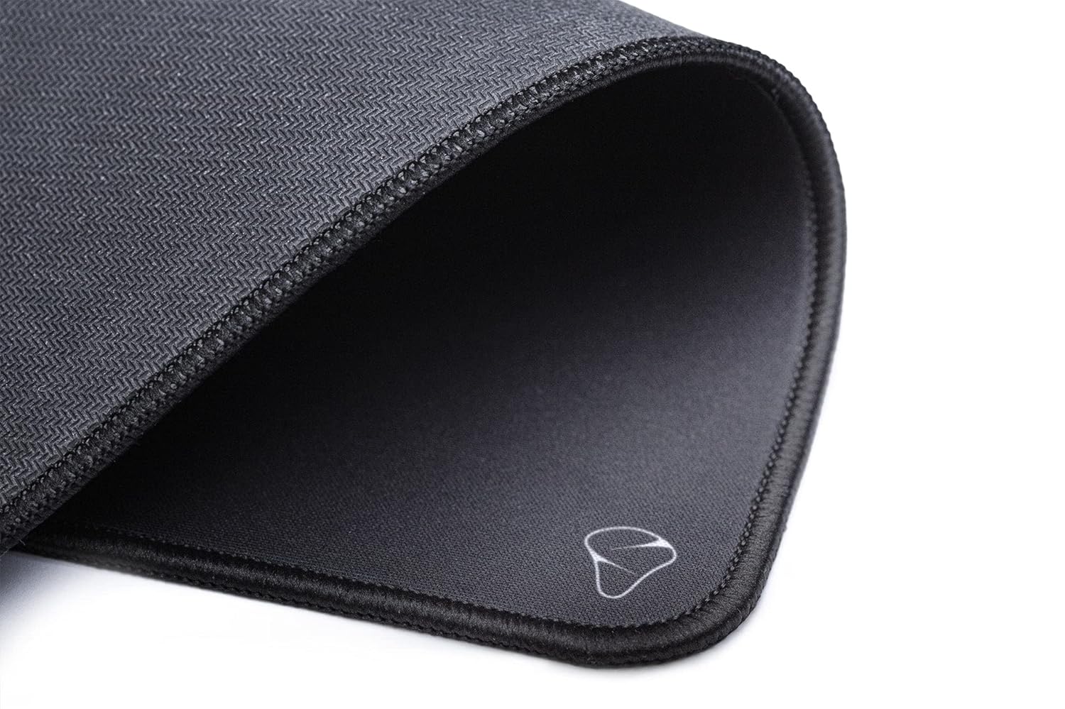 Mionix - Alioth XL - Tapis de souris Gaming 90x40cm - flash vidéo