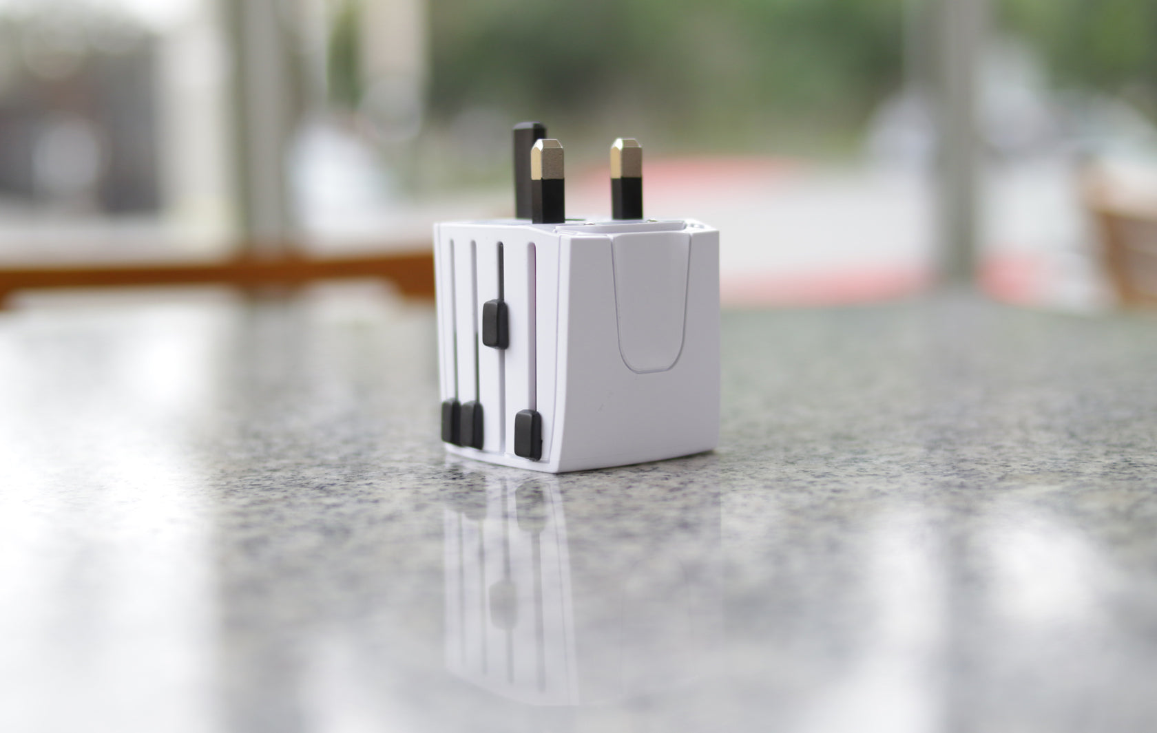 SKROSS - World Adapter MUV Micro - flash vidéo