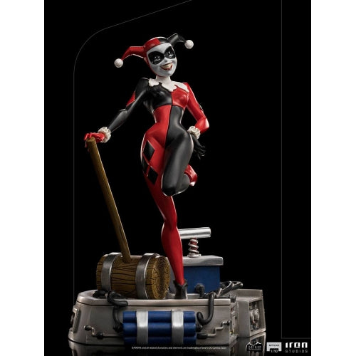 Iron Studios - Arts Scale 1/10 - DC Comics - Batman: The Animated Series - Harley Quinn Statue 20cm - flash vidéo