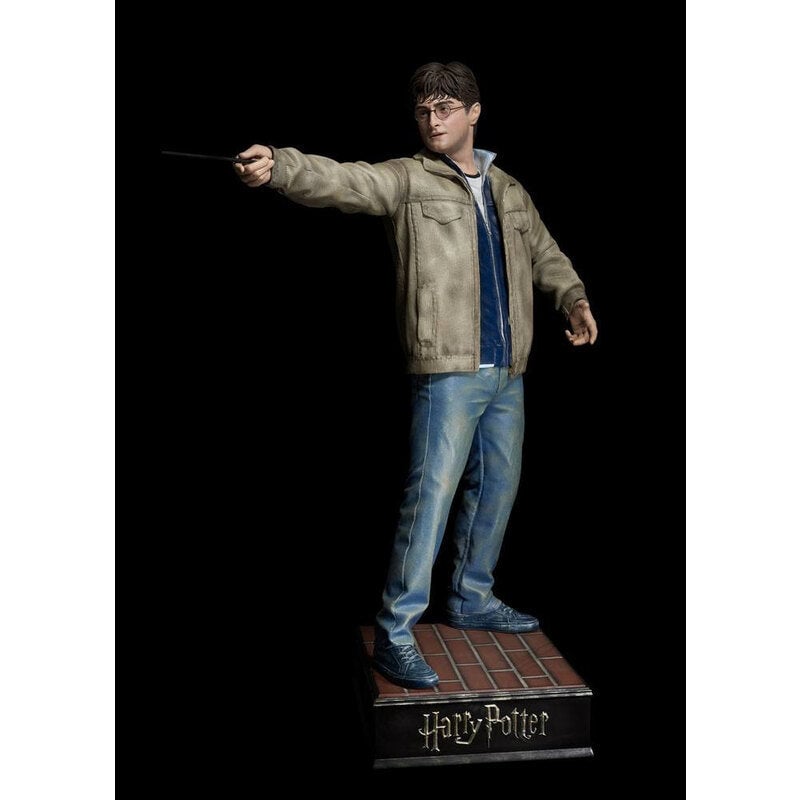 Harry Potter et les Reliques de la Mort - Statue taille réelle Harry Potter (Base incluse) - flash vidéo