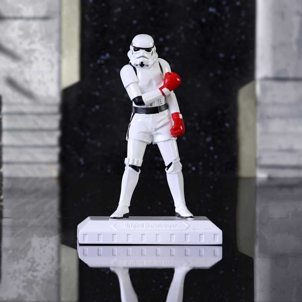 Star Wars - Stormtrooper Boxer "The Greatest" Figurine 18cm - flash vidéo