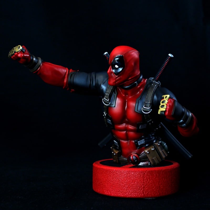 Marvel - Buste de Deadpool - 16cm - flash vidéo