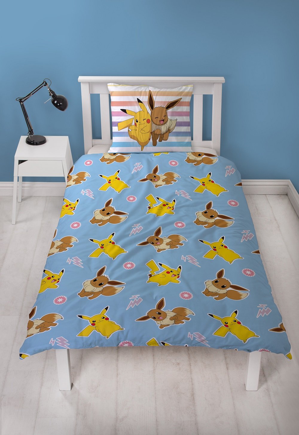Pokémon - Parure de lit en microfibre Pikachu et Evoli (140x200cm + 63x63cm) - flash vidéo