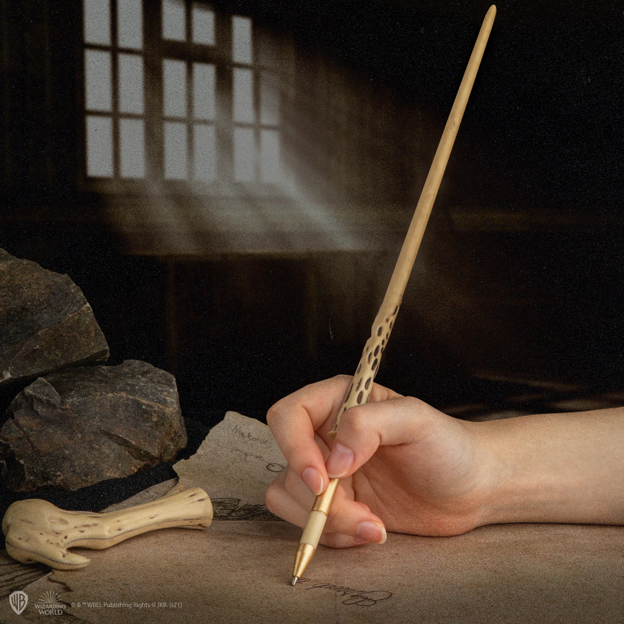 Harry Potter - Stylo-bille Baguette magique de Voldemort - flash vidéo