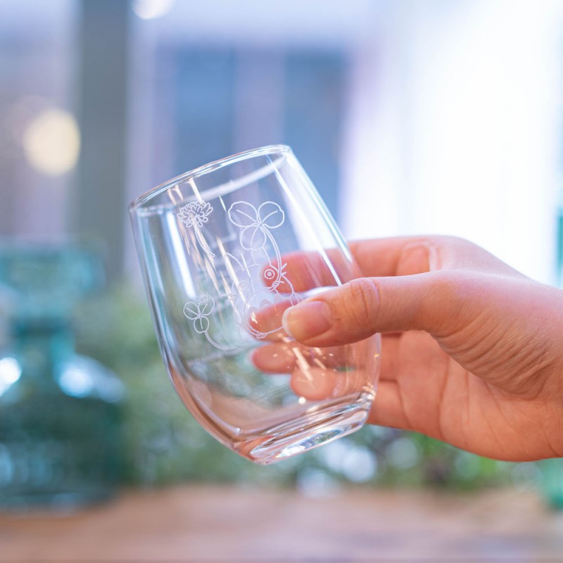 VERRE GRAVE TOTORO ET TREFLE – MON VOISIN TOTORO