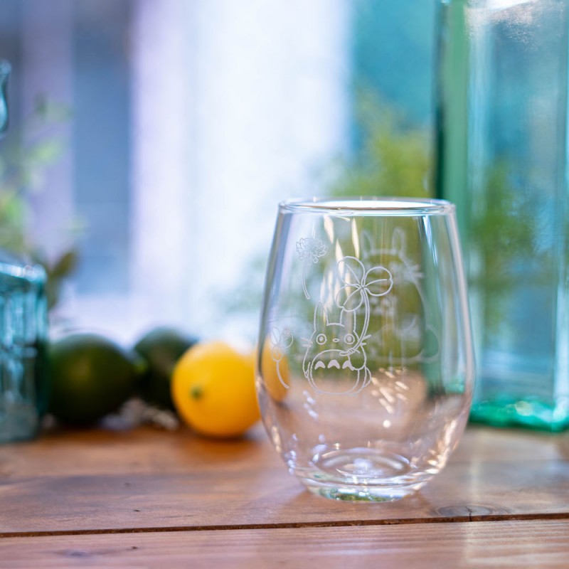 VERRE GRAVE TOTORO ET TREFLE – MON VOISIN TOTORO