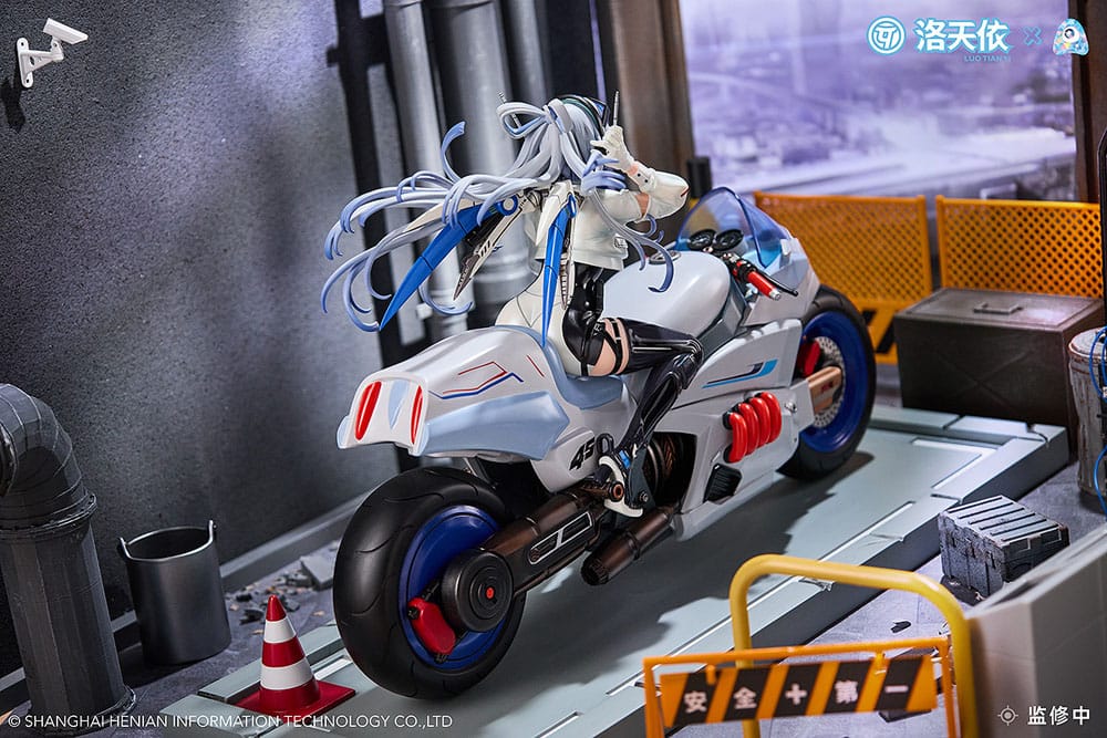 Vsinger statuette PVC 1/7 Vsinger Luo Tianyi Retro-Future Storm Driver Ver. 23 cm