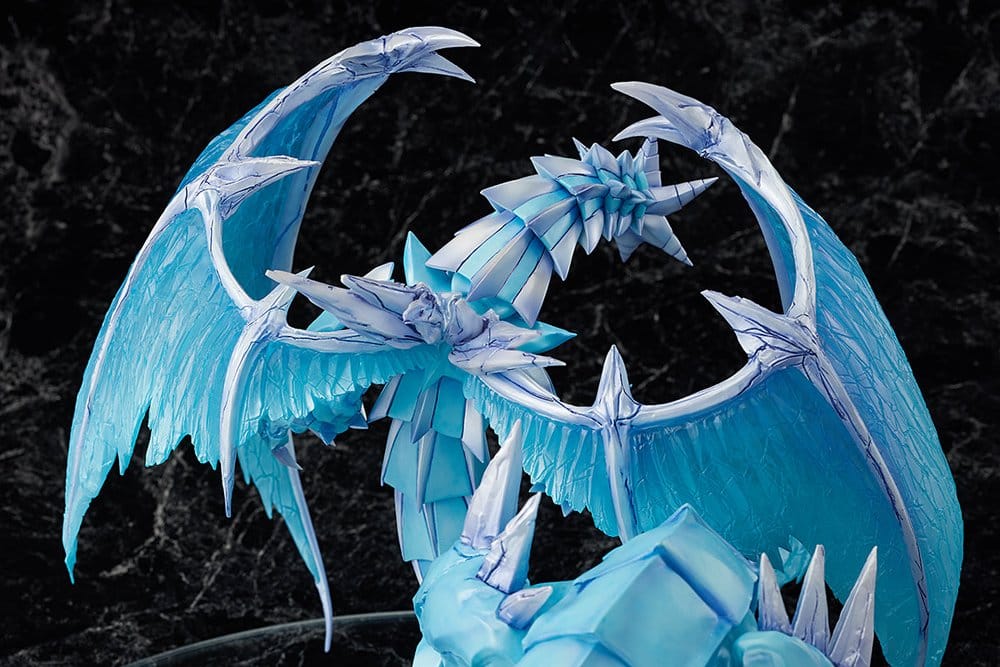 Yu-Gi-Oh! Card Game Monster Figure Collection figurine PVC Brionac, Dragon of the Ice Barrier 26 cm