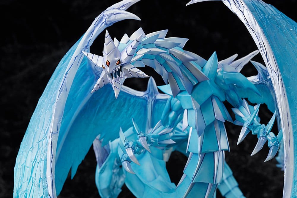 Yu-Gi-Oh! Card Game Monster Figure Collection figurine PVC Brionac, Dragon of the Ice Barrier 26 cm