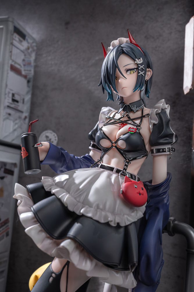 Azur Lane statuette PVC 1/6 Ulrich von Hutten Madchen Trummer Ver. 28 cm