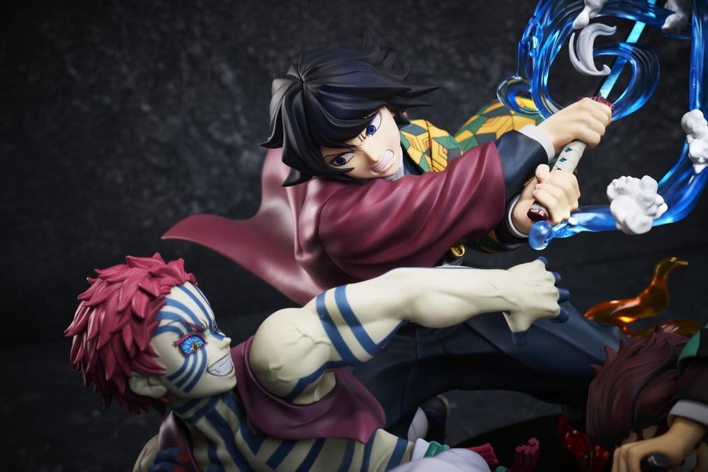 Demon Slayer: Kimetsu no Yaiba figurine PVC Tanjiro Kamado & Giyu Tomioka & Akaza 13 cm