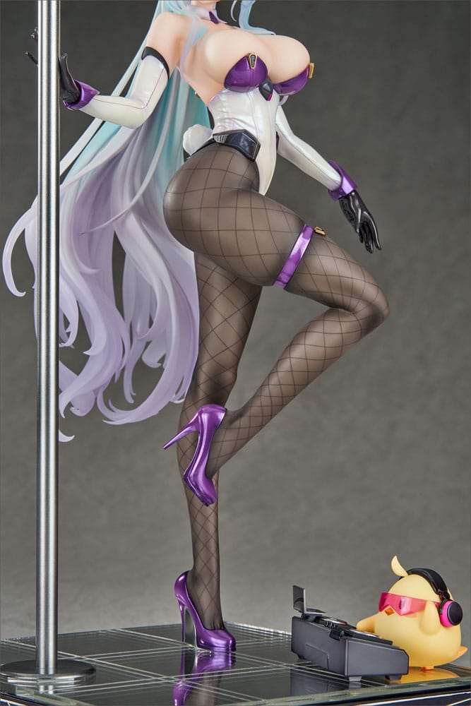 Azur Lane statuette PVC 1/7 Kearsarge All-Night Charge Ver. 30 cm