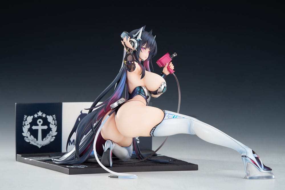 Azur Lane statuette PVC 1/7 Strasbourg Faerie of the Race Circuit Ver. 16 cm