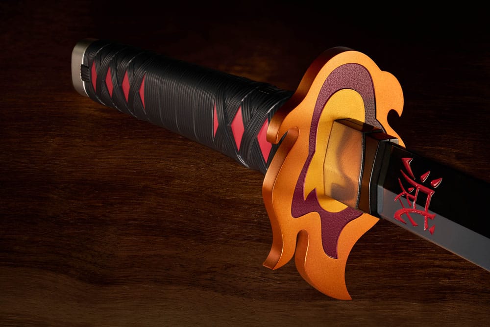 Demon Slayer : Kimetsu no Yaiba Réplique Proplica épée Nichirin (Tanjiro Kamado) Kyojuro Rengoku´s Sword Gueard Ver. 88 cm