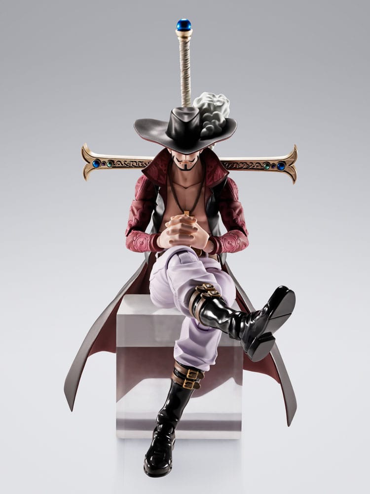One Piece figurine S.H.Figuarts Dracule Mihawk Hawkeye 17 cm