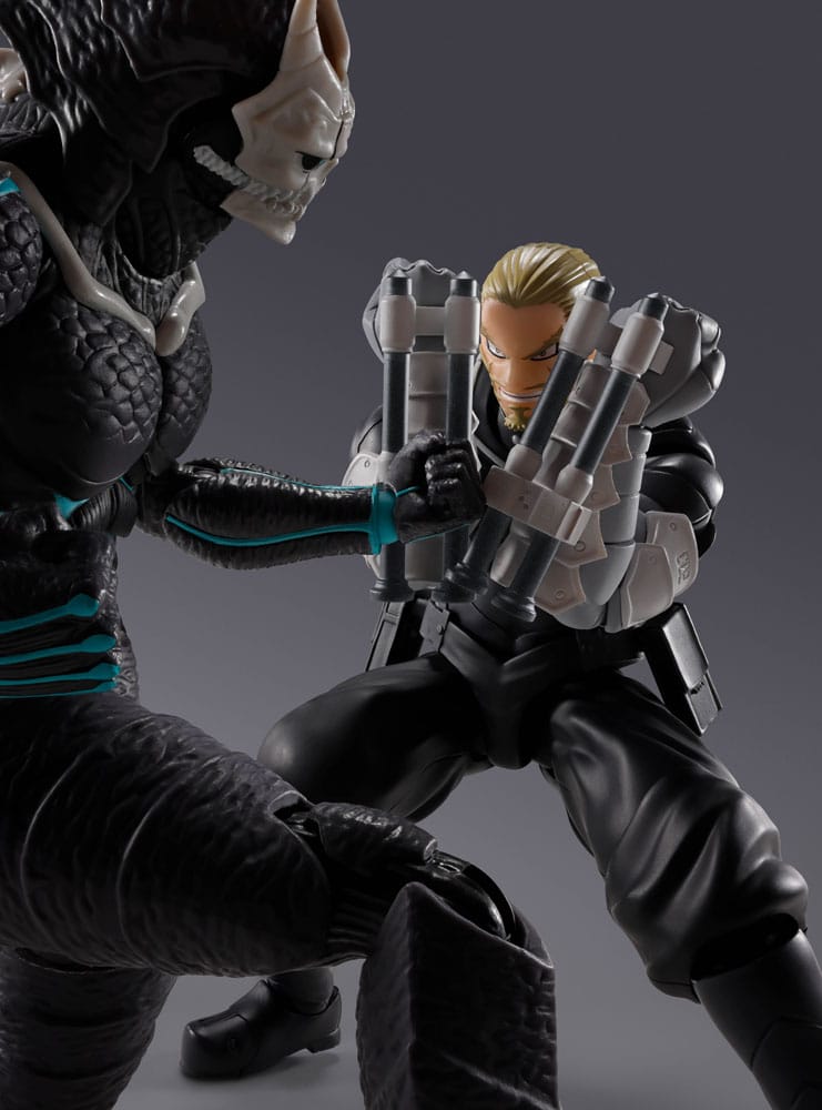 Kaiju No. 8 figurine S.H.Figuarts Isao Shinomiya 17 cm