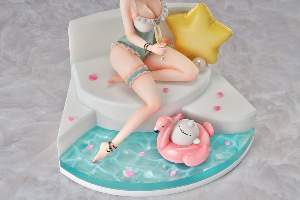 Senkan Shoujo R statuette PVC 1/7 Lexington (CV-16) Summer of Ingleside Ver. 19 cm
