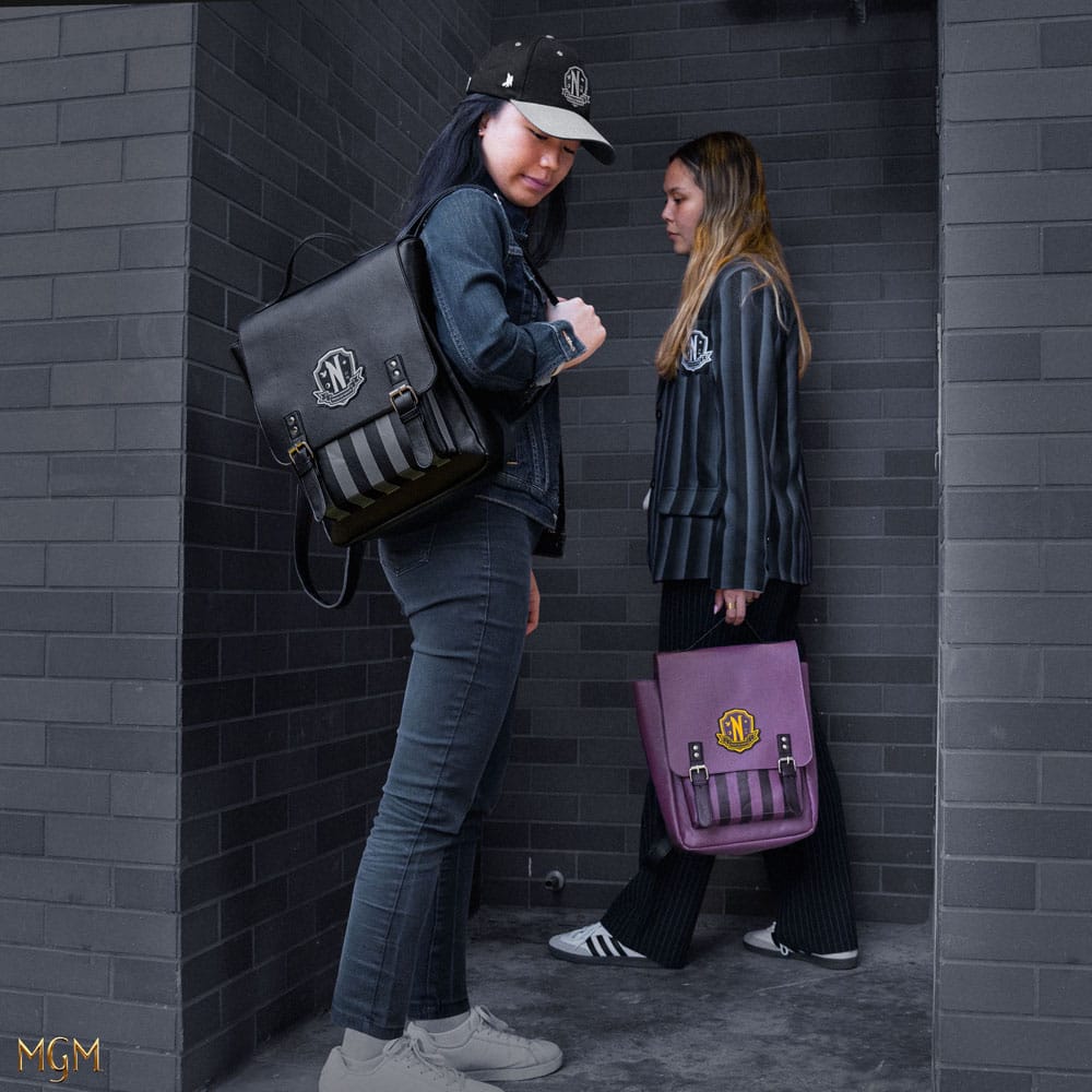 Wednesday sac à dos Nevermore Academy Purple
