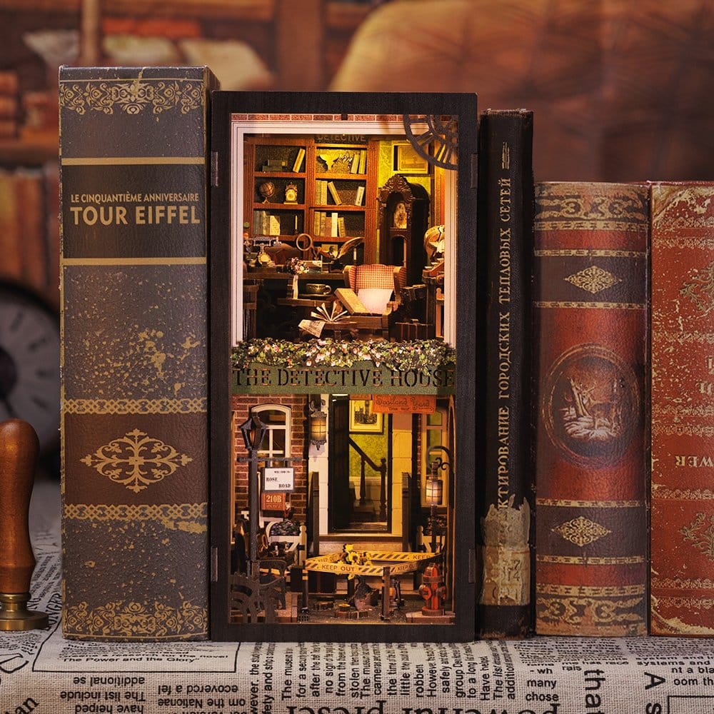 Maquette Book Nook Rose Detective Agency 23 x 11 cm