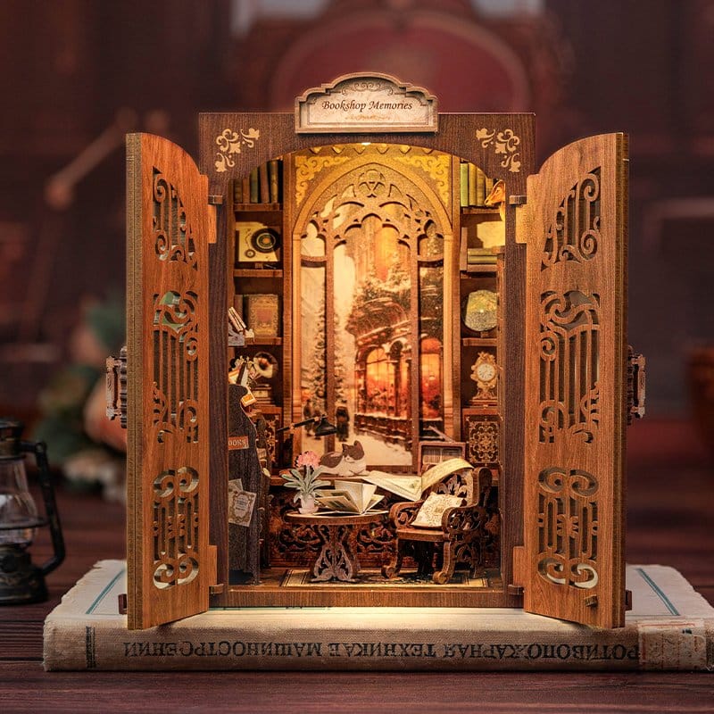 Maquette Book Nook Bookshop Memories 17 x 10 cm