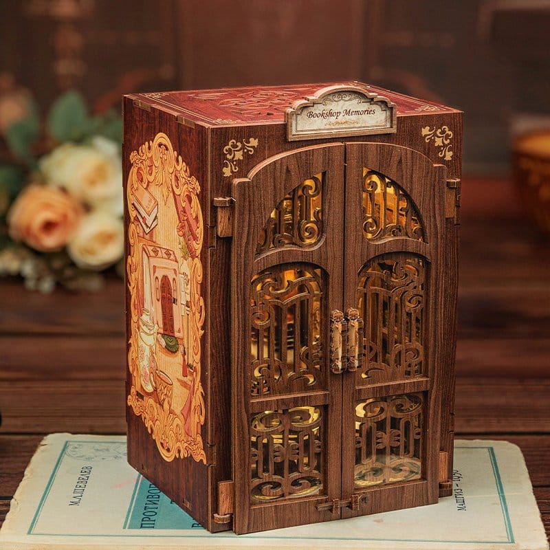 Maquette Book Nook Bookshop Memories 17 x 10 cm