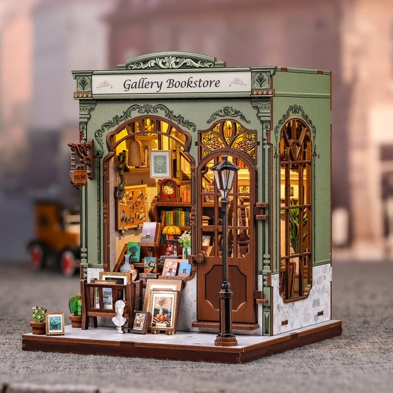 Figurine Model Kit Miniature House Gallery Bookstore 20 x 16 cm