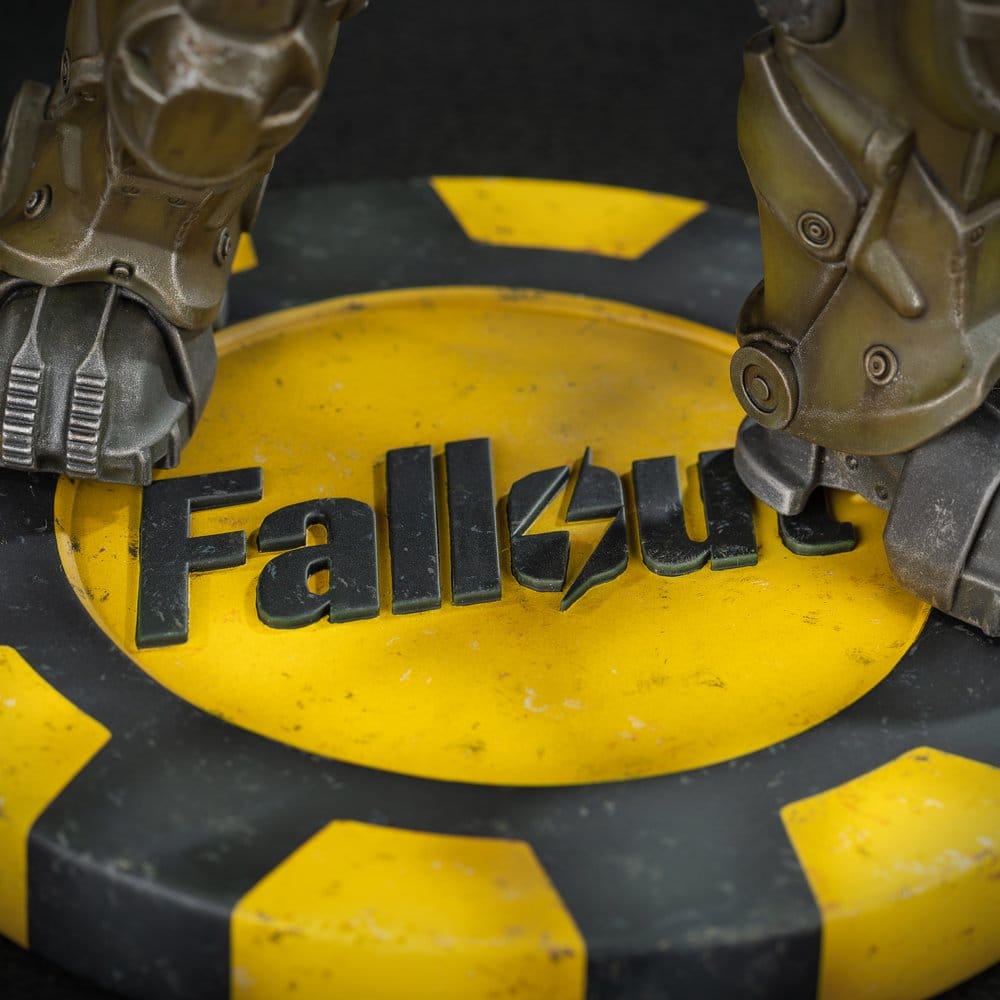 Fallout figurine PVC (Amazon) NCR Power Armor 25 cm