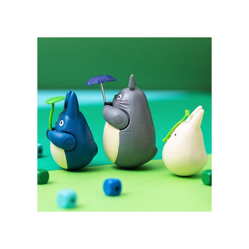 Mon voisin Totoro figurine culbuto Mid Totoro with leaf 6 cm