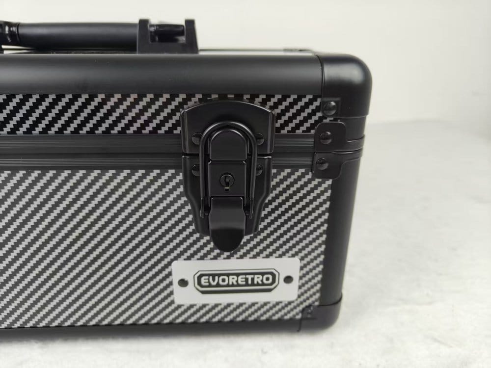Evoretro valise TCG pour 15 Slabs Gray 33,9 x 13,4 cm
