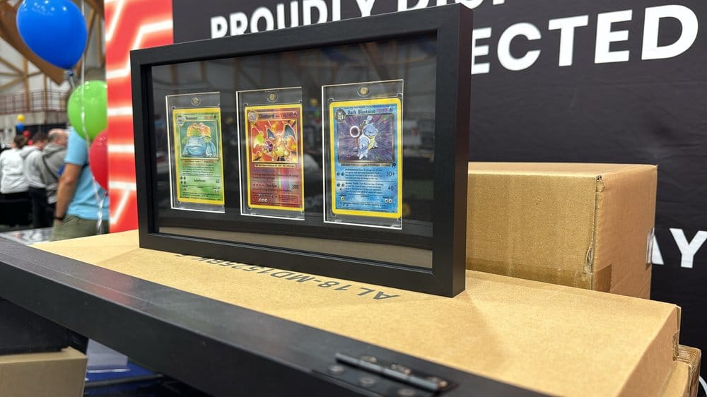 Evoretro Cadre d'Affichage Vitrine pour 3 Cartes en Boîtier Magnétique