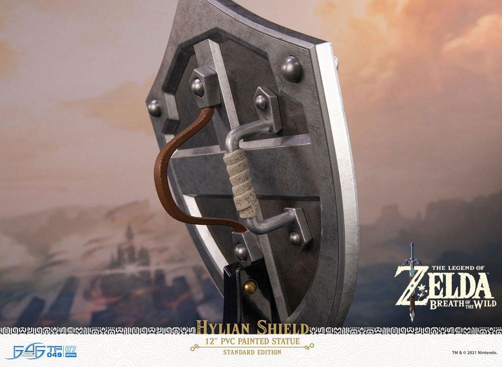 The Legend of Zelda Breath of the Wild statuette PVC Hylian Shield Standard Edition 29 cm