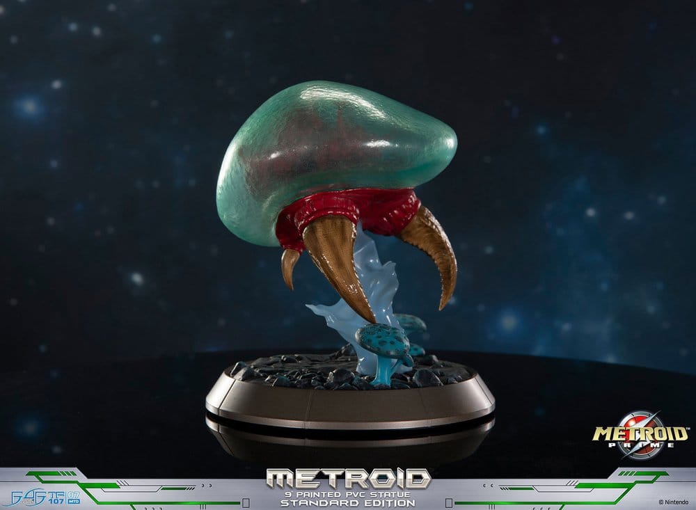 Metroid Prime figurine PVC Metroid (Standard) (Glow in the Dark) 21 cm