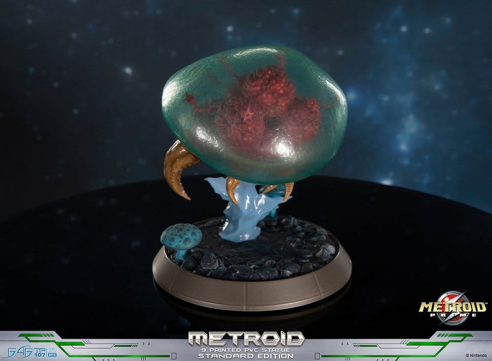 Metroid Prime figurine PVC Metroid (Standard) (Glow in the Dark) 21 cm