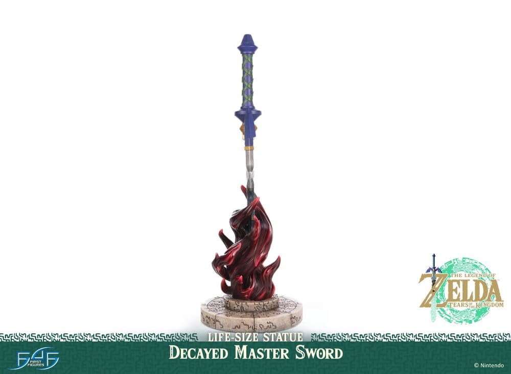 The Legend of Zelda: Tears of the Kingdom statuette 1/1 Decayed Master Sword 71 cm