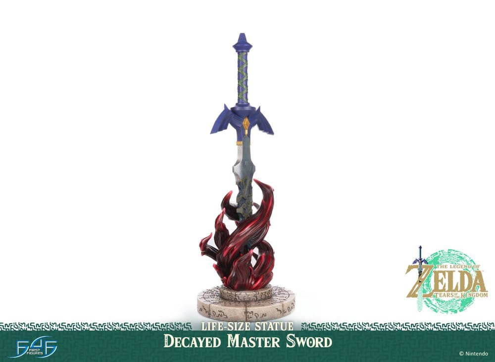 The Legend of Zelda: Tears of the Kingdom statuette 1/1 Decayed Master Sword 71 cm