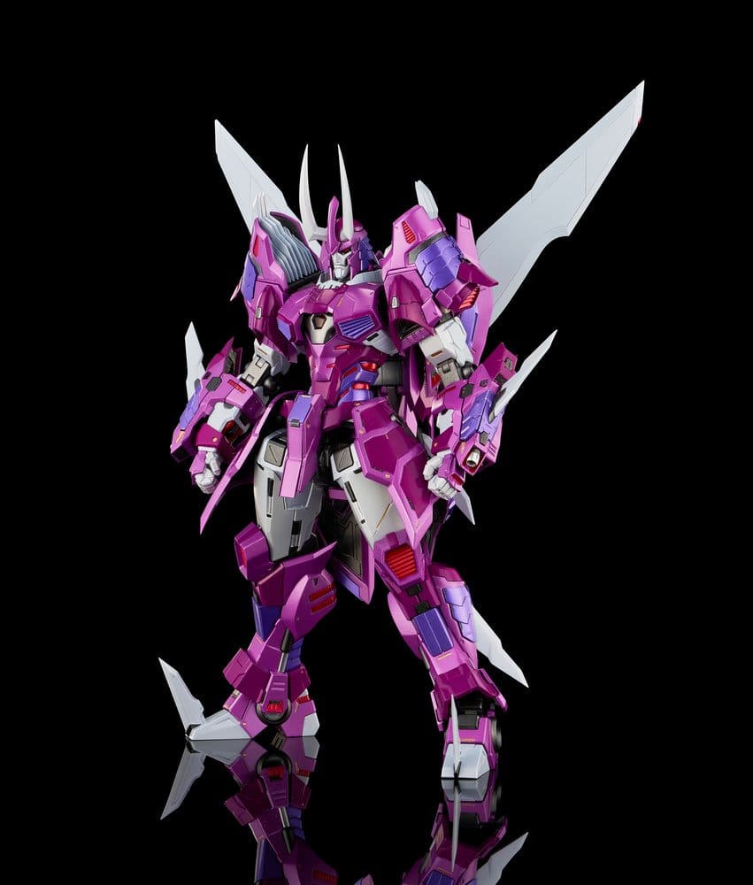 Transformers Kuro Kara Kuri figurine Cyclonus 21 cm