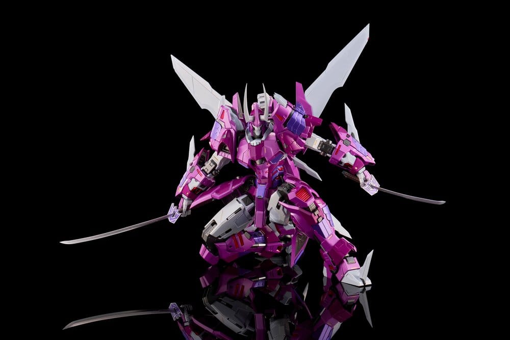 Transformers Kuro Kara Kuri figurine Cyclonus 21 cm