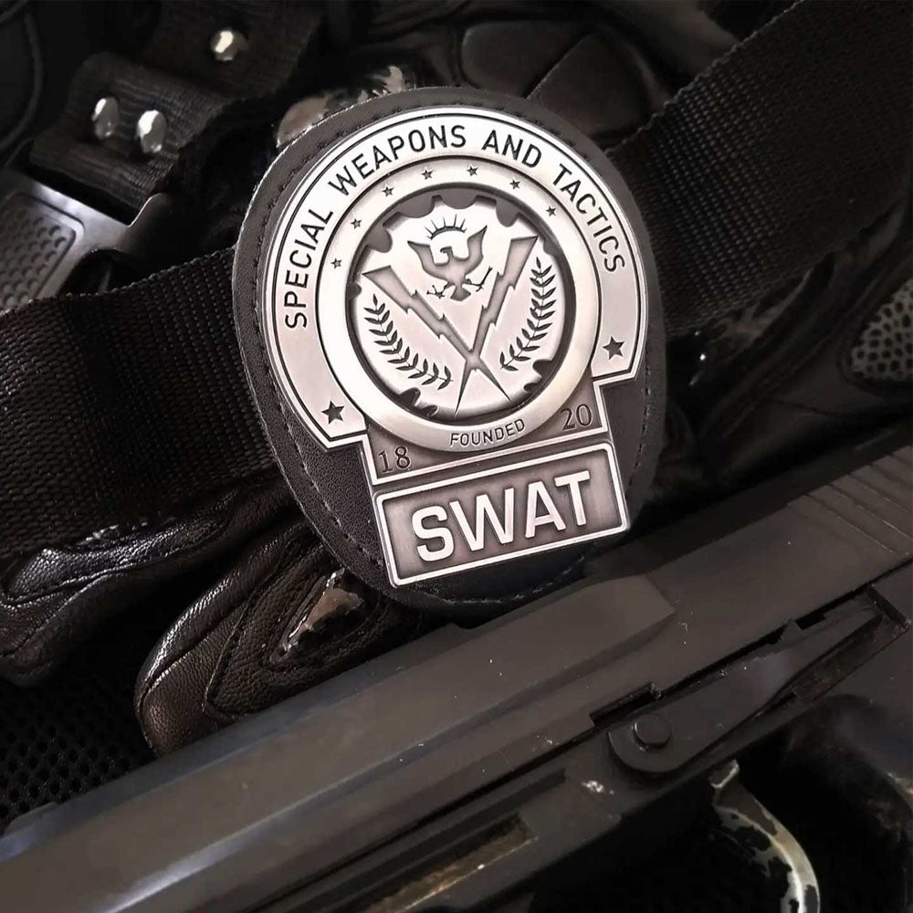 Batman The Dark Knight réplique 1/1 Gotham City SWAT Badge Limited Edition