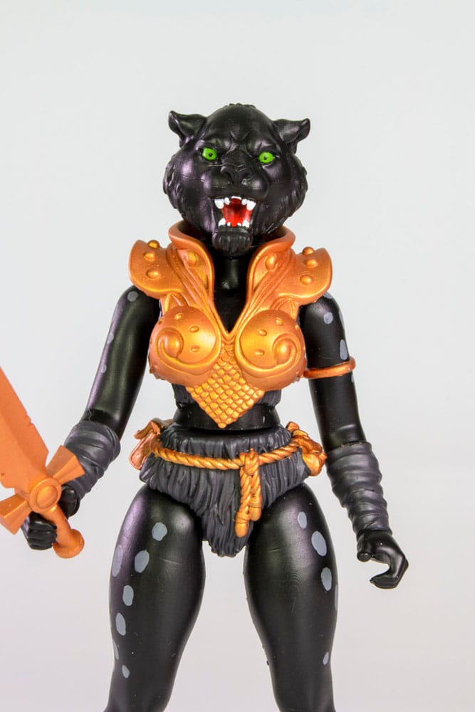 Legends of Dragonore Wave 1.5: Fire at Icemere figurine Night Hunter Pantera 14 cm