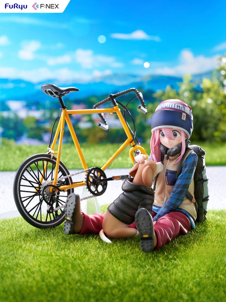 Laid Back Camp F:NEX statuette PVC 1/7 Nadeshiko Kagamihara 13 cm
