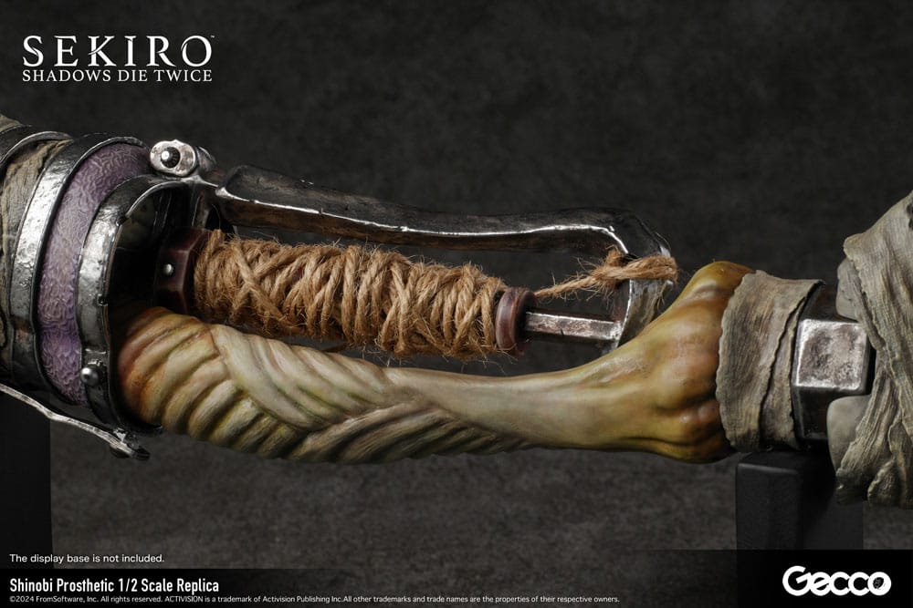 Sekiro: Shadows Die Twice réplique 1/2 Shinobi Prosthetic 32 cm