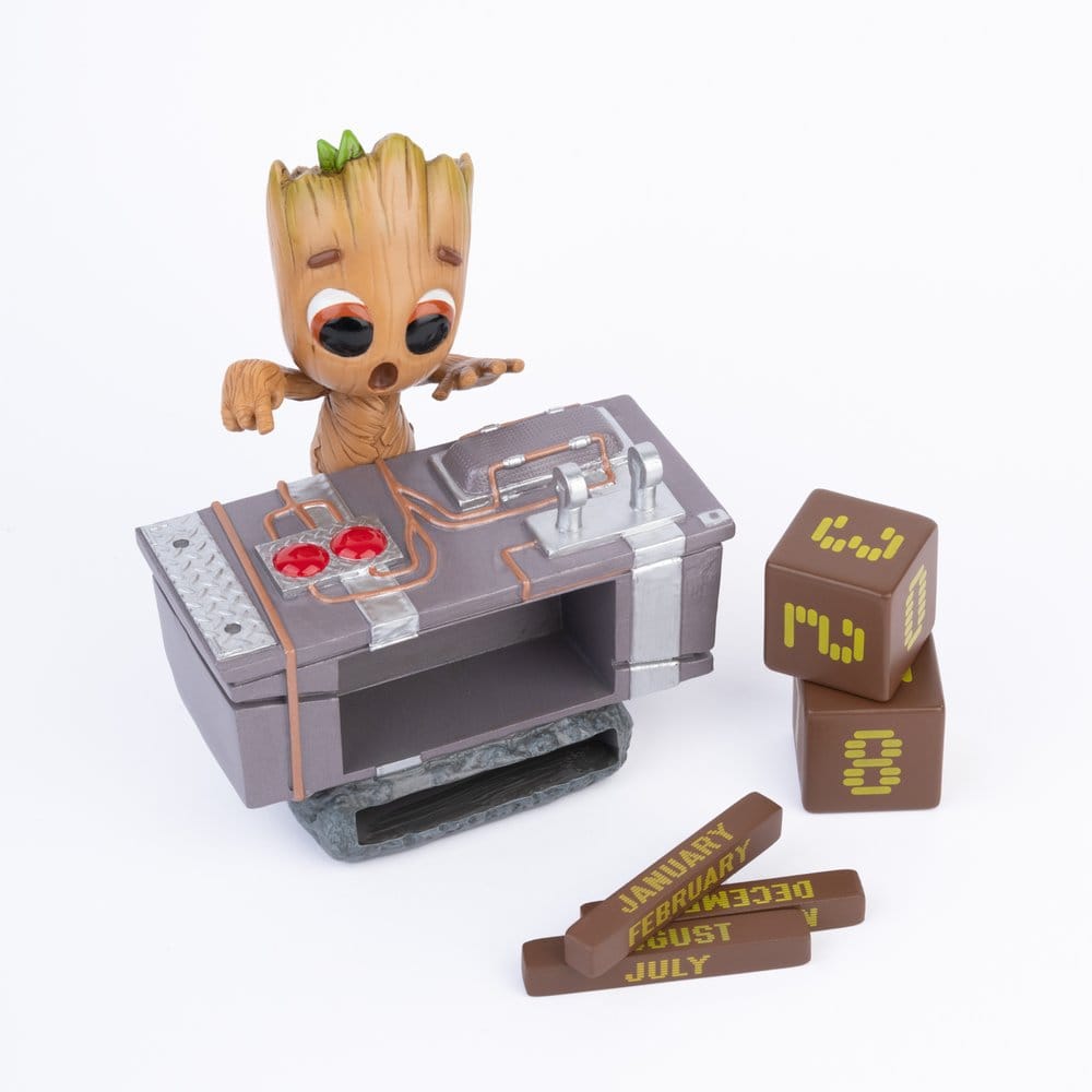 Marvel - Calendrier Perpétuel 3D "Groot Bouton de la Mort"