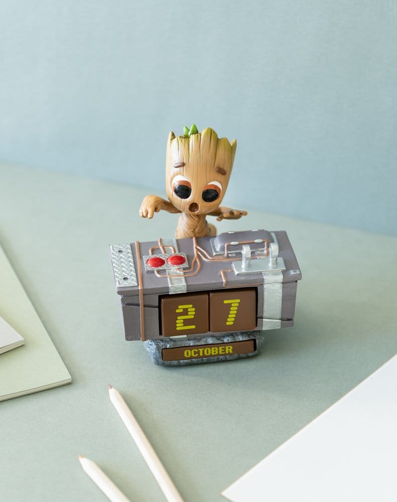 Marvel - Calendrier Perpétuel 3D "Groot Bouton de la Mort"