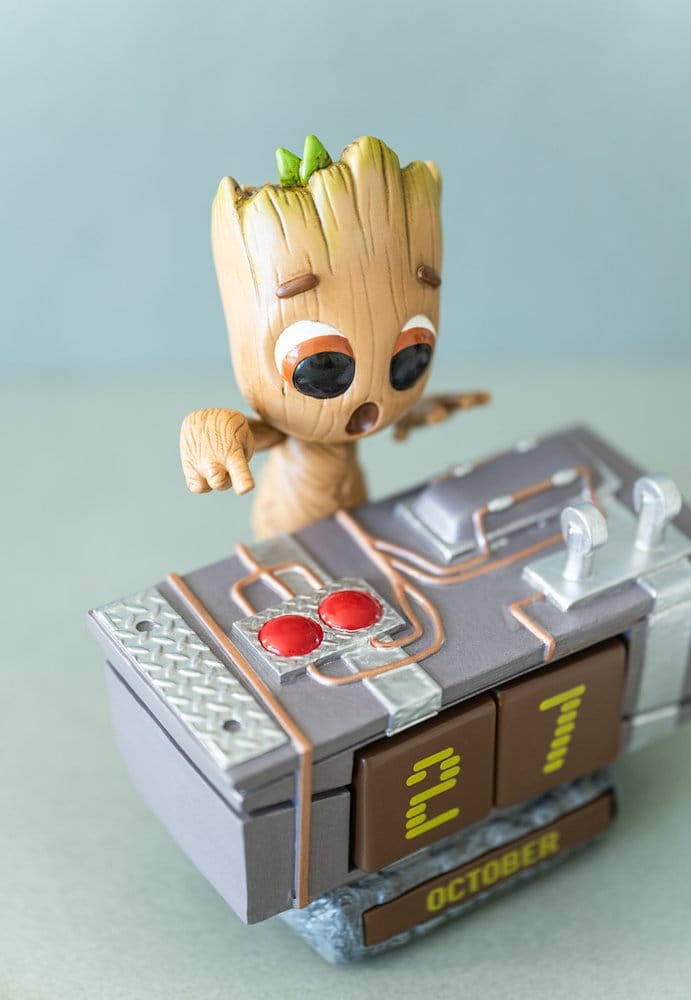 Marvel - Calendrier Perpétuel 3D "Groot Bouton de la Mort"