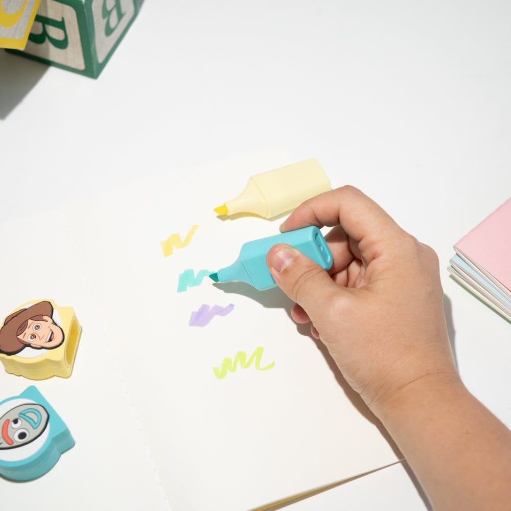 Toy Story Surligneurs avec Toppers Set de 4
